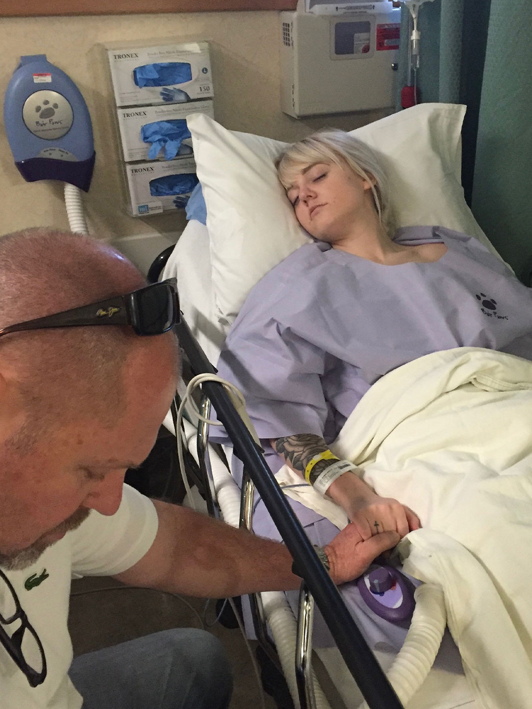 Hannah Lee's endometriosis Story