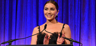 EndoFound ambassador Olivia Culpo appears on the prestigious cover of NIH MedlinePlus Magazine