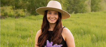Teenager Stands Up for Herself After Years of Endometriosis Symptoms, Encourages Others to Do the Same - Hallie Fischer’s Endo Story