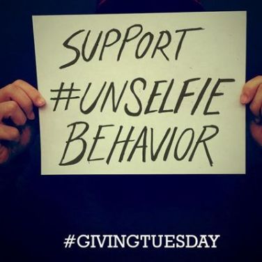 It's time to show your #UNSelfie for EndoFound and #GivingTuesday!